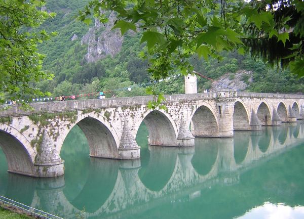 vi&scaron;egradska ćuprija