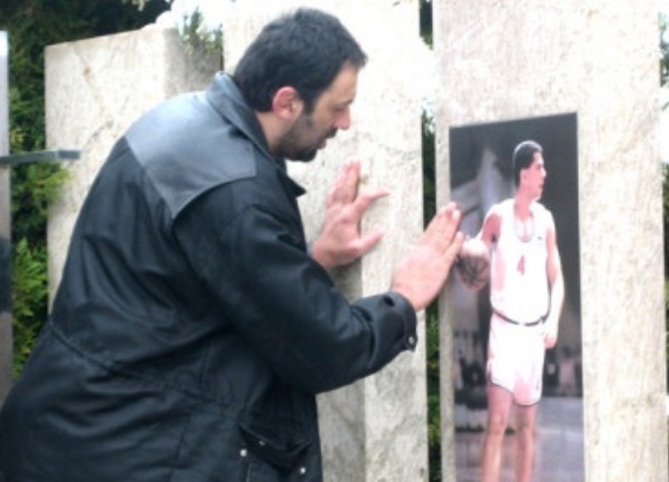 Vlade Divac