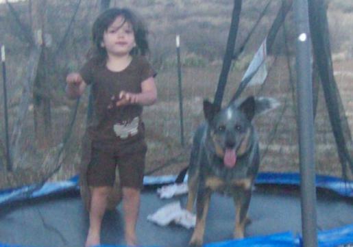 Victorija i njen pas Blue