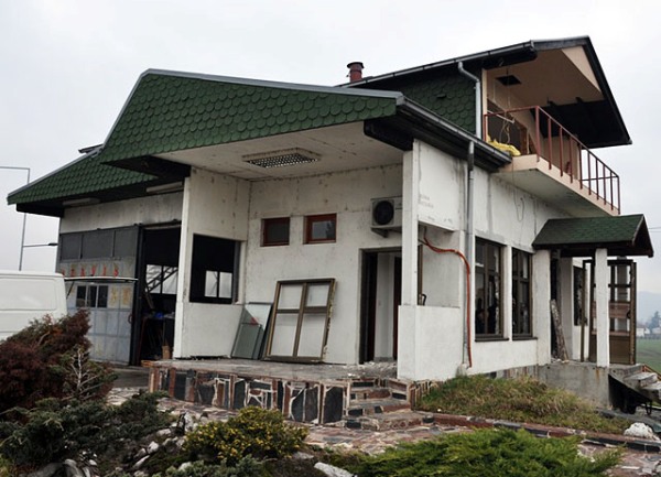 Ru&scaron;enje objekta u Ulici Ilije Gara&scaron;anina