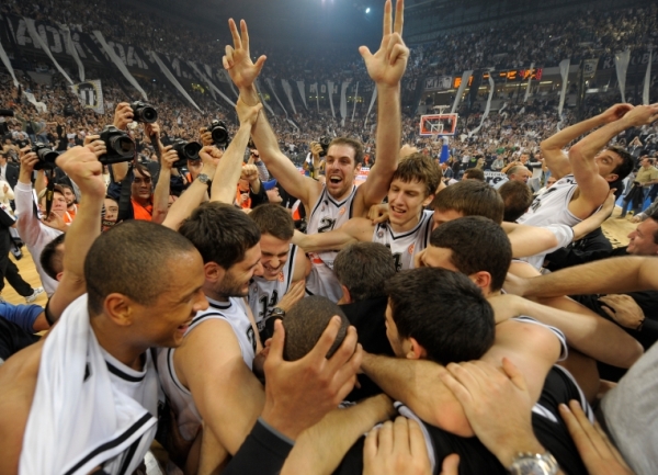Ko&scaron;arka: Partizan - Makabi slavlje nakon utakmice / foto: blic.rs