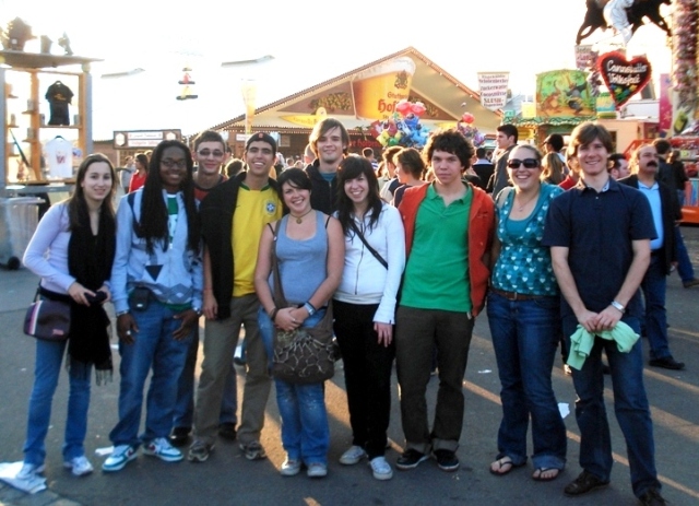 AFS učesnici iz BiH u tokom razmjene u Njemačkoj sa AFS učesnicima iz cijelog svijeta