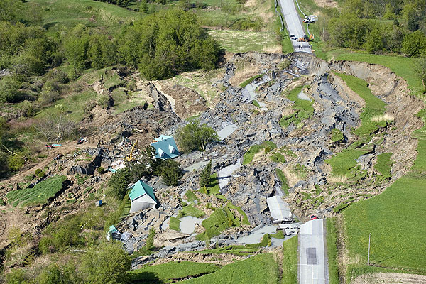 kanada klizanje terena (AP)