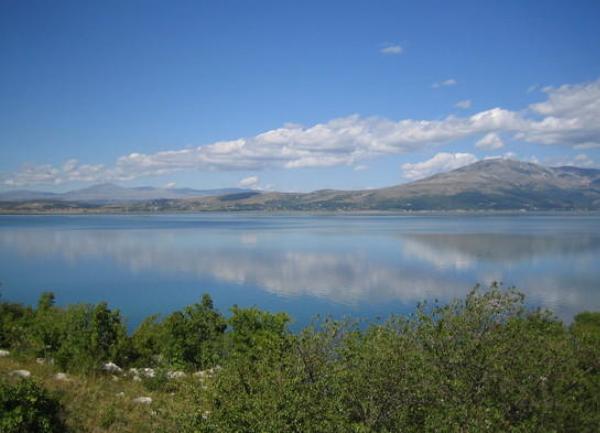 Bu&scaron;ko jezero