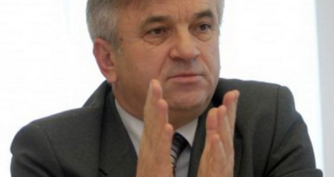 Nedeljko Čubrilović: Nećemo dozvoliti nikakvu nadogradnju Dejtona, on je temelj koji štiti srpski narod u BiH!