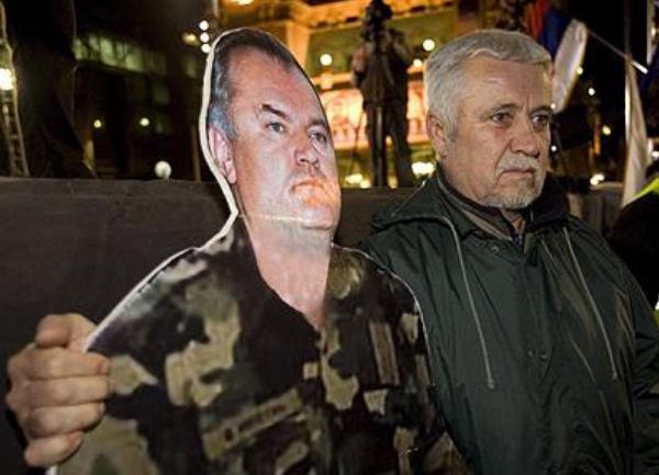 ratko mladic plakat ratko mladic plakat