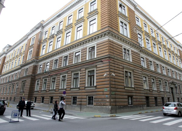 Evakuisan Op&scaron;tinski i Kantonalni sud/Foto: DEPO