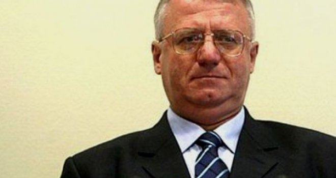 Šešelj: Rasturio sam Haški trubunal, zato su me izbacili!