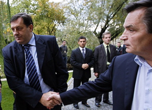 dodik i silajdzic rukovanje