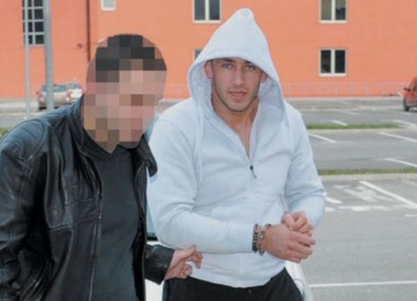 SLAVI&Scaron;A ĆULUM