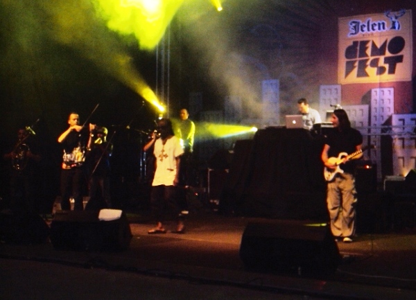 Jelen Demofest - koncert Kiril Džjakovski, Ras Tvid i Serdžuk orkestra