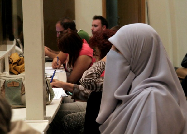 Nađa Dizdarević na sjednici Parlamenta