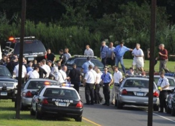 osmero mrtvih u pucnjavi sad