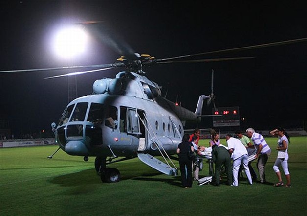 Helikopter na stadionu u Mostaru