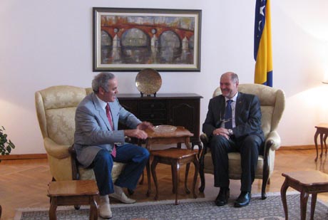 mujezinovic-kasparov