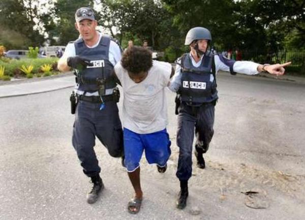 australijska policija, arhiv