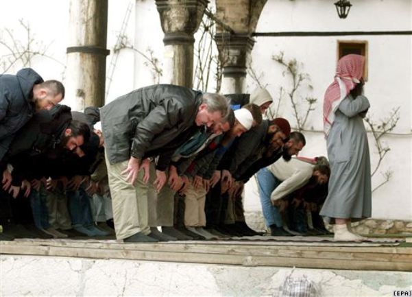 vehabije klanjaju vehabije klanjaju