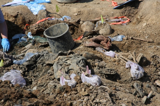 ekshumacija-ilustracija ekshumacija-ilustracija