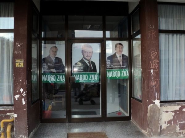 Plakati na vrtiću - SDA