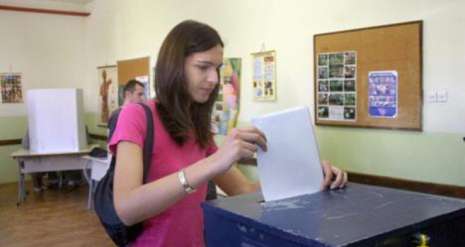 Na općim izborima u BiH glasat će 48,8 posto mladih