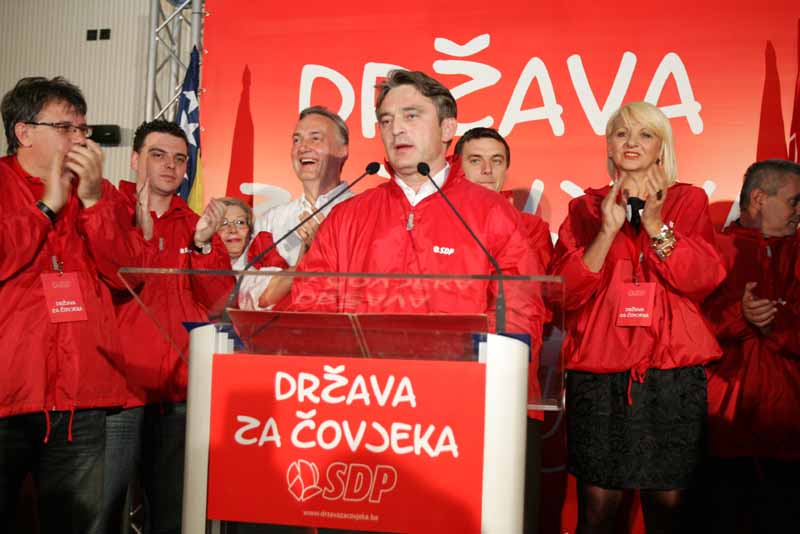 Željko Kom&scaron;ić nakon progla&scaron;enja pobjede