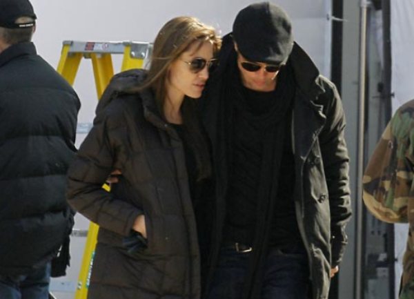 Angelina i Brad u Budimpe&scaron;ti-naslovna