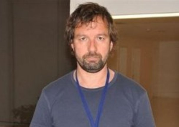 Majkl Neuensvander 1