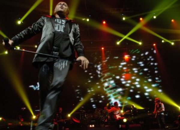 Parni valjak u beogradskoj Areni / foto: Blic