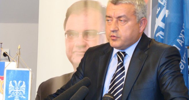 Mihajlica: Ministar policije RS i Vlada trebaju podnijeti ostavke!