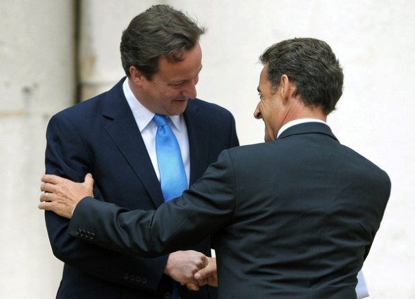 Dejvid Kameron i Nikola Sarkozi