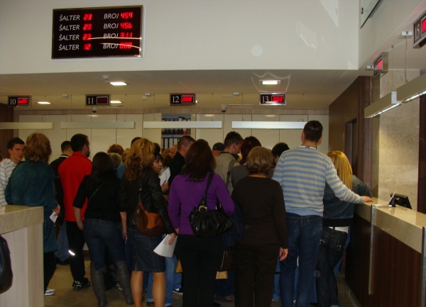 Gužva u CJB Banjaluka za biometrijski paso&scaron;