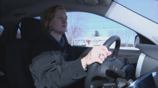 žena vozač, ilustracija