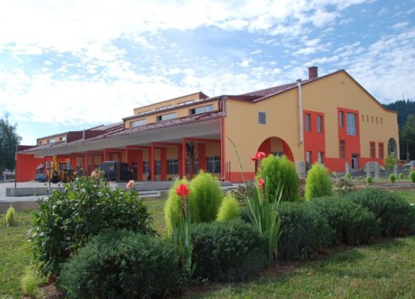 Autobuska stanica Pale