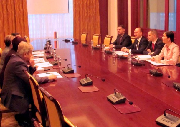 sindiklaci i mandatar dzombic