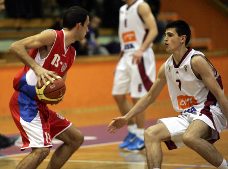 Ko&scaron;arka: Bosna-Leotar 89:80