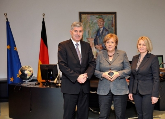 Covic i Kristo kod Merkelove