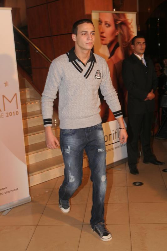 Mostarci su uživali u revijama Maje Mi&scaron;ić-Rosić, Sande Matić, Anele Jurić, Carmen Line i Nesal-a