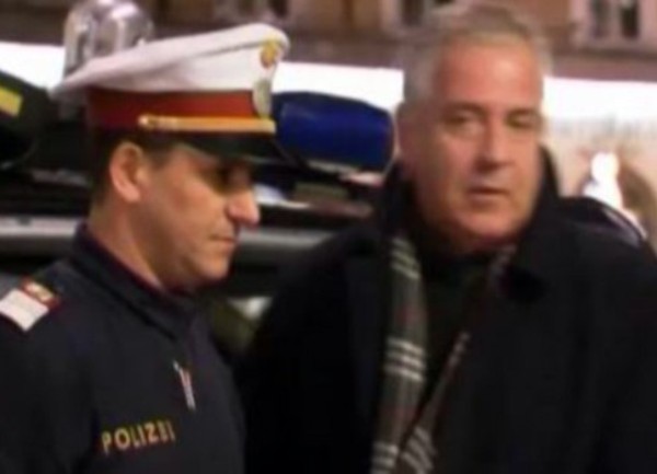 Hap&scaron;enje Sanadera u Austriji