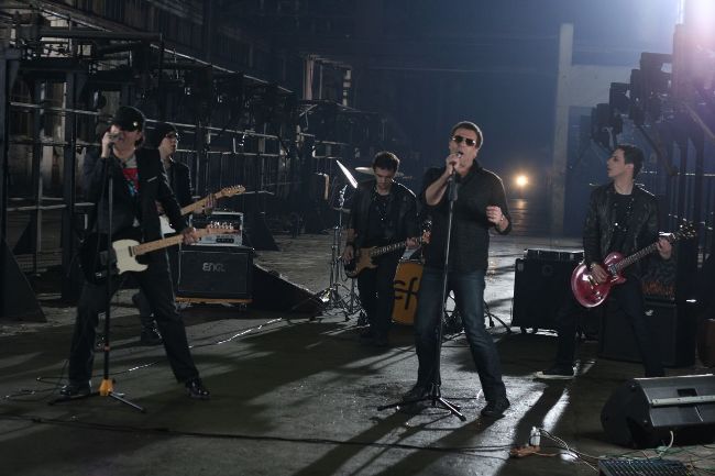 emir and frozen camels