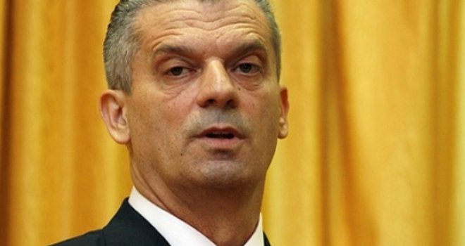 Radončić: Neću posustati u brorbi protiv korupcije i kriminala, uzaludno mi podmeću Keljmendija