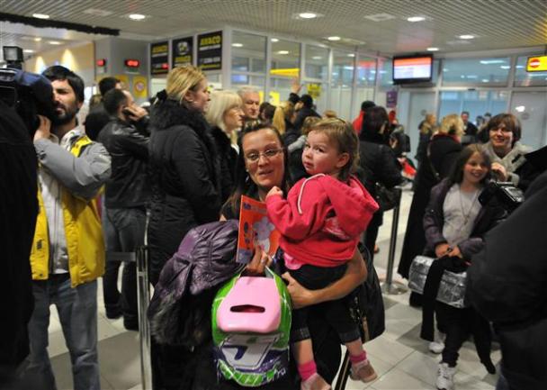 Turisti iz Srbije evakuisani iz Tunisa / foto: Tanjug