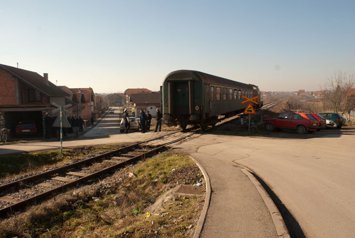 Brčko - voz naletio na Opel Corsu