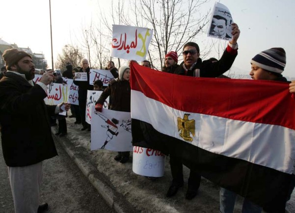 egipatska ambasada demonstracije egipatska ambasada demonstracije