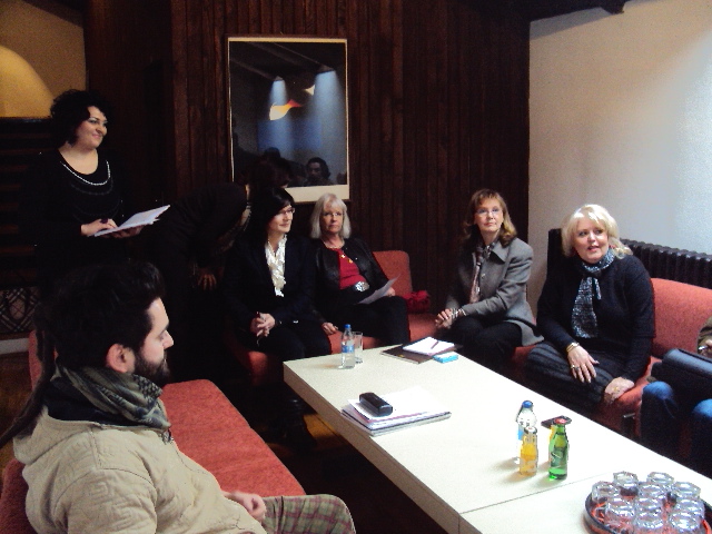 press gender centar i ms rs - kreativne zene