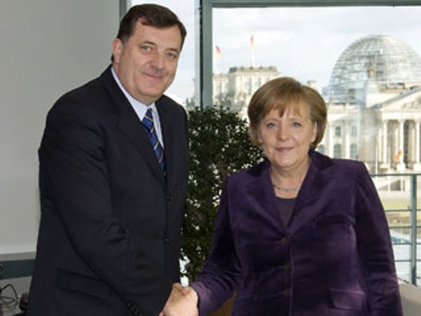 Dodik i Merkel
