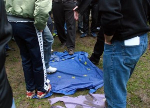 Ora&scaron;ac ekstremisti / foto: Blic