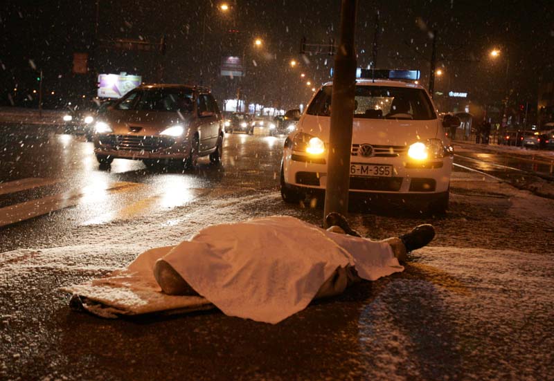 bezivotno tijelo-alipasino foto depo