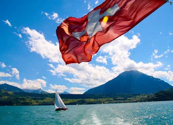 zastava &Scaron;vajcarske