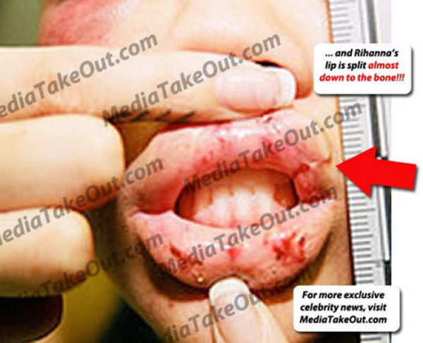 Rihanna-pretucen1