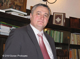 Aziz Hasanović